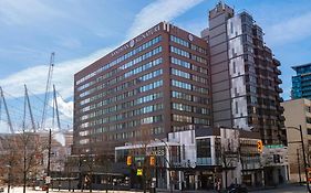 Sandman Signature Vancouver Downtown Hotel